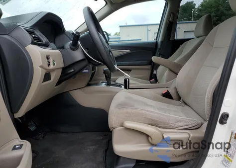 2016 Honda Pilot Lx z USA, uszkodzony, nr VIN 5FNYF6H15GB009757